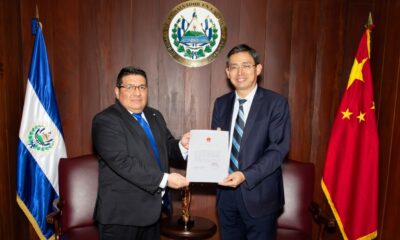 Presidente de la Corte Suprema refuerza cooperación con embajador de China